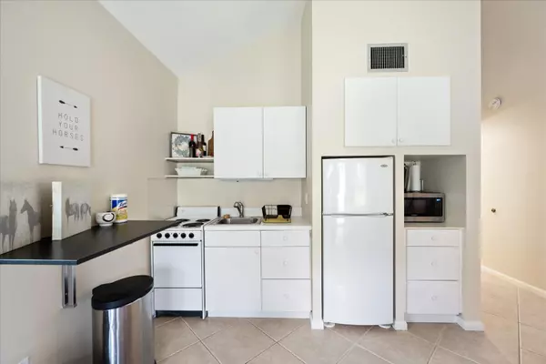 Wellington, FL 33414,11863 Wimbledon CIR 539