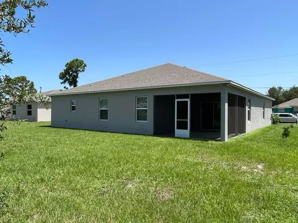 Port Saint Lucie, FL 34953,977 SW Nichols Ter TER