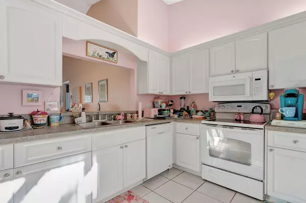 Tamarac, FL 33321,7222 Primrose LN