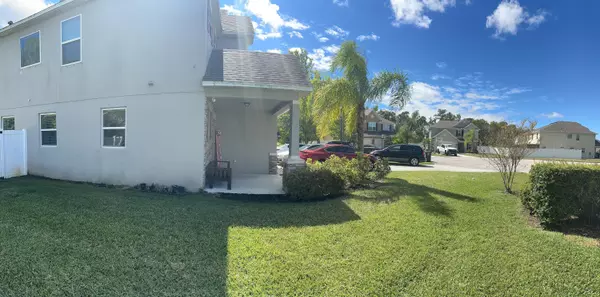 Port Saint Lucie, FL 34986,6101 NW Painted Bunting CT