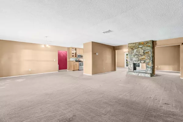 Port Saint Lucie, FL 34983,117 NE Surfside AVE