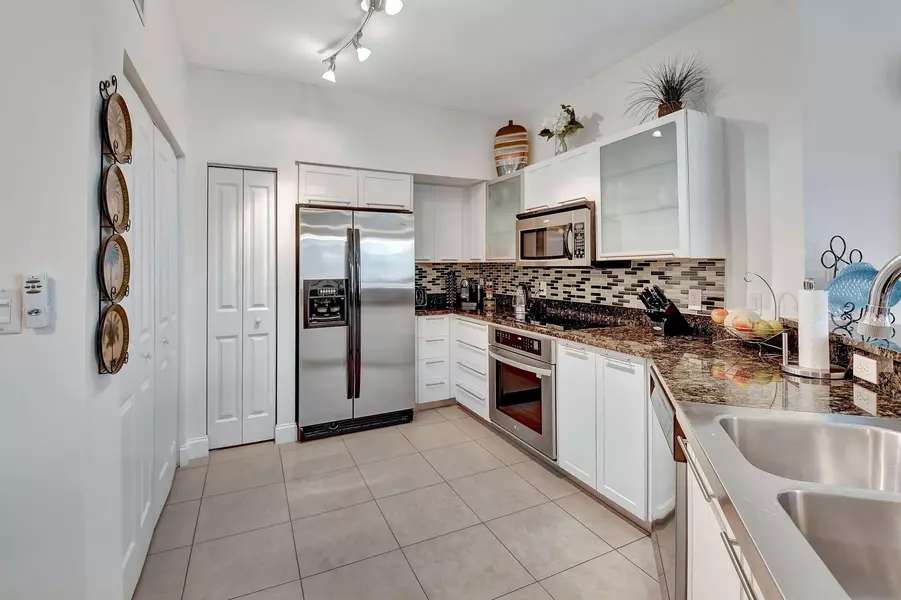 225 NE 1st ST 214, Delray Beach, FL 33444