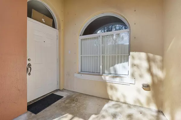 North Lauderdale, FL 33068,1407 S Santa Catalina CIR