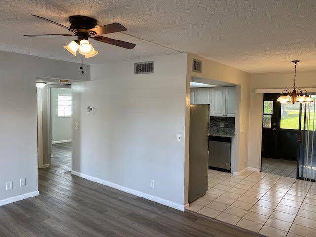 Greenacres, FL 33463,4277 Oak Terrace