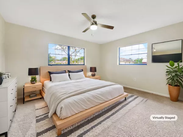 Southwest Ranches, FL 33332,20410 SW 49th CT