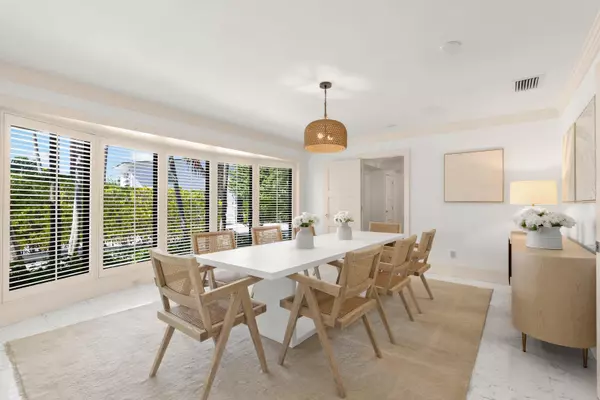 Palm Beach, FL 33480,1435 N Ocean WAY