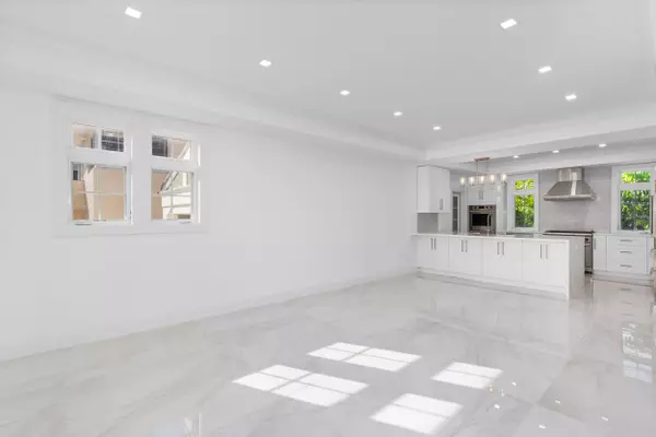 Palm Beach, FL 33480,259 Oleander AVE