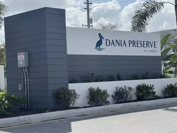 2974 Park Place, Dania Beach, FL 33004