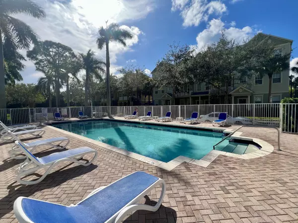 Jupiter, FL 33458,107 W Pigeon Plum DR 108