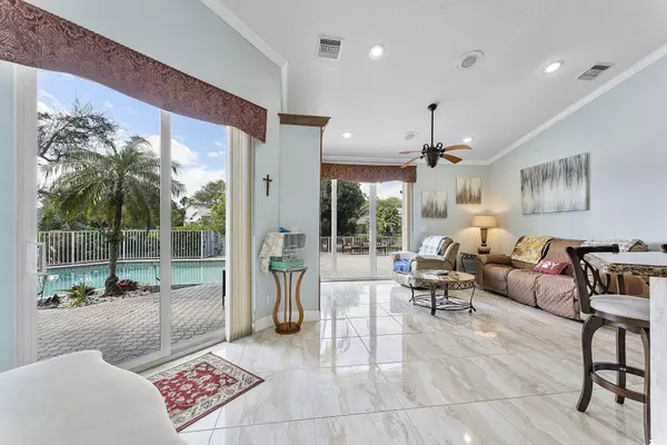 Coral Springs, FL 33076,5668 NW 100th WAY