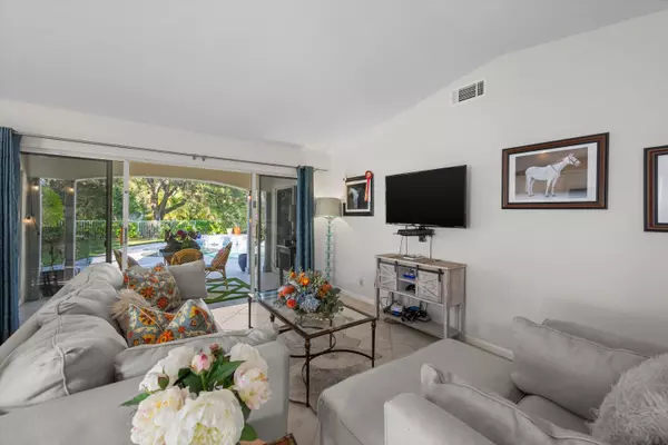 Wellington, FL 33414,2458 Vista Del Prado DR