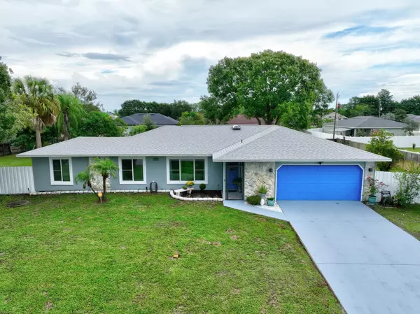 1041 SW General Patton TER, Port Saint Lucie, FL 34953