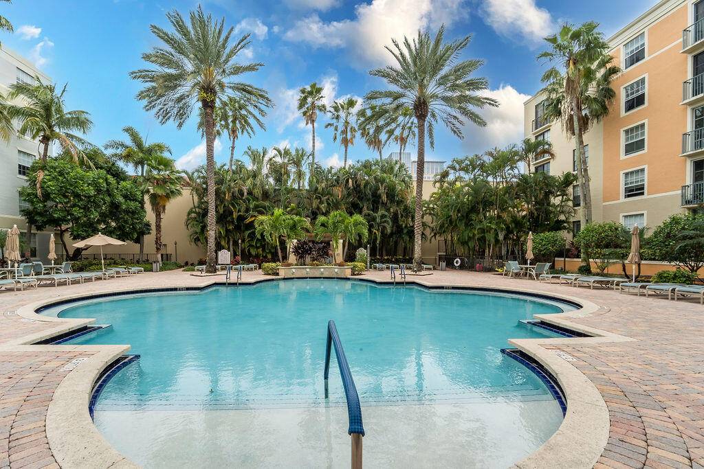 630 S Sapodilla AVE 431, West Palm Beach, FL 33401