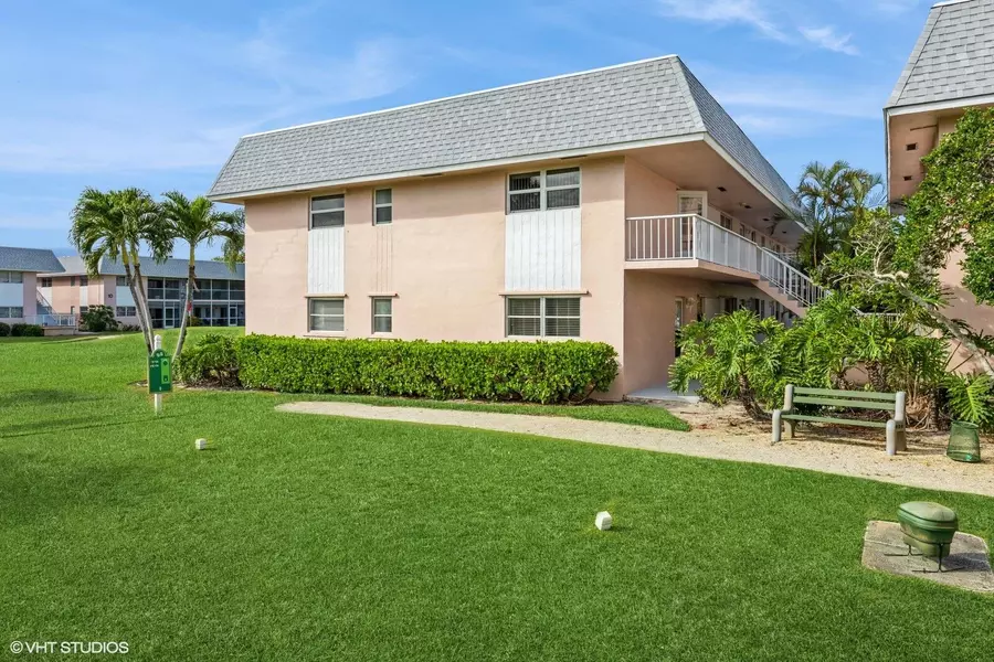 18081 SE Country Club DR Bldg 12-Unit116, Jupiter, FL 33469