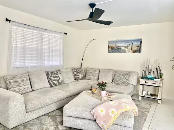 483 Saxony K,  Delray Beach,  FL 33446