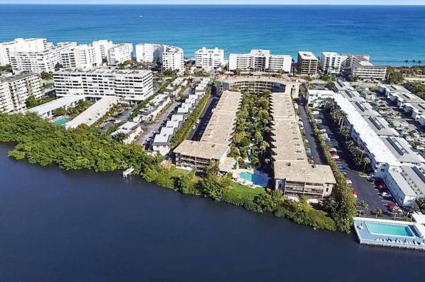 3605 S Ocean BLVD 302, South Palm Beach, FL 33480