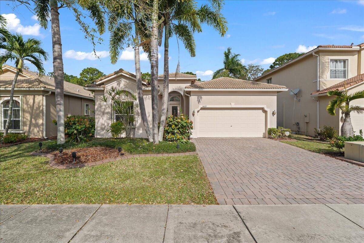 5619 Sunberry CIR, Fort Pierce, FL 34951