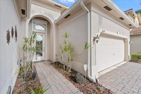 Fort Pierce, FL 34951,5619 Sunberry CIR