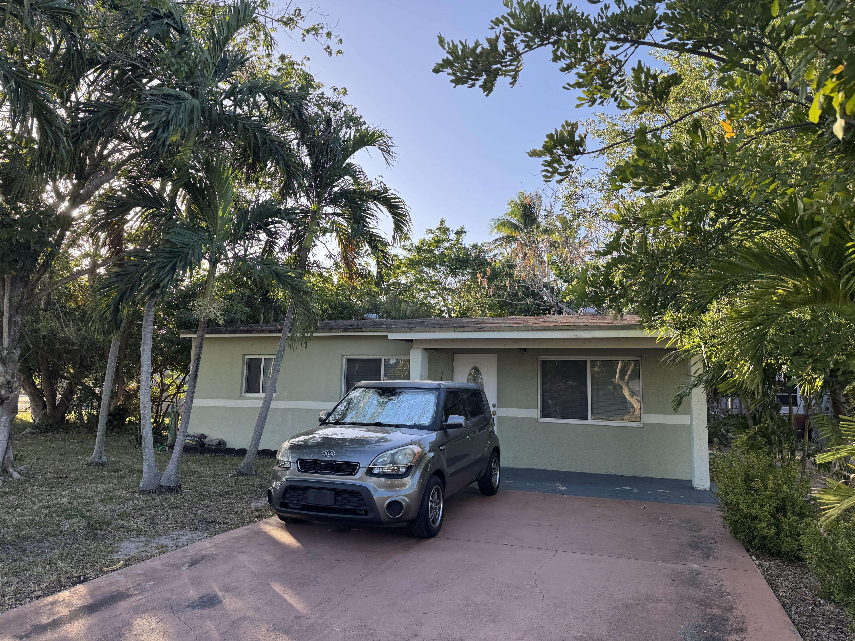 Pompano Beach, FL 33064,3331 NE 13th AVE
