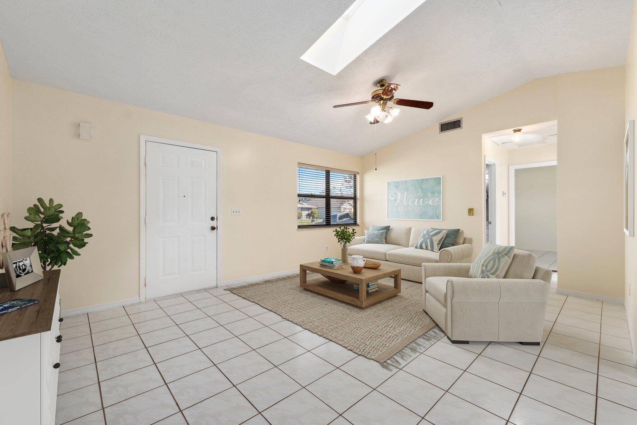 Port Saint Lucie, FL 34983,556 NW Azine AVE