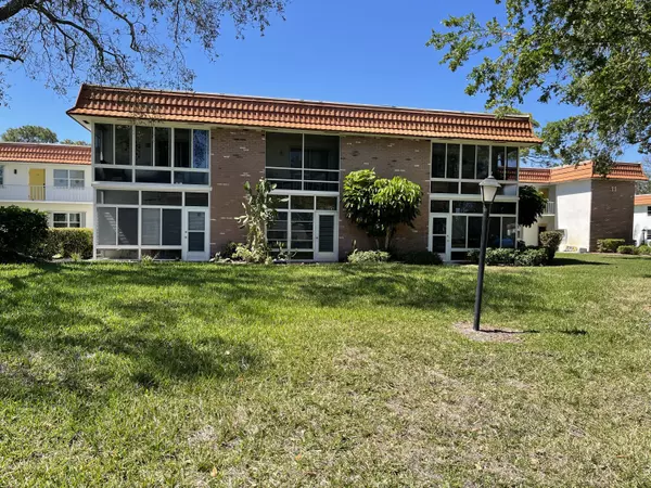 Stuart, FL 34994,1225 NW 21st ST 1104