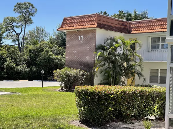 Stuart, FL 34994,1225 NW 21st ST 1104
