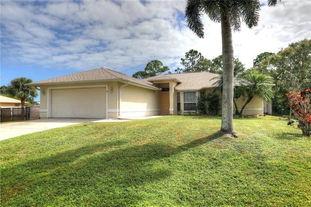 1161 Blossom DR, Sebastian, FL 32958