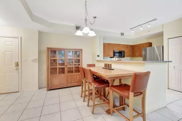 West Palm Beach, FL 33407,1805 N Flagler DR 102