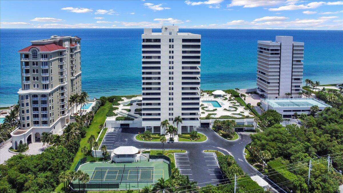 Riviera Beach, FL 33404,5280 SE N. Ocean DR 8e