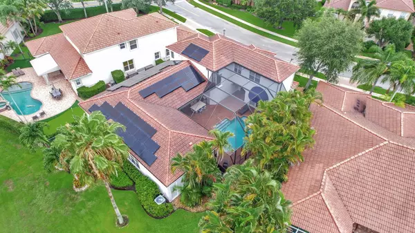 Palm Beach Gardens, FL 33418,102 Villa Nueva PL