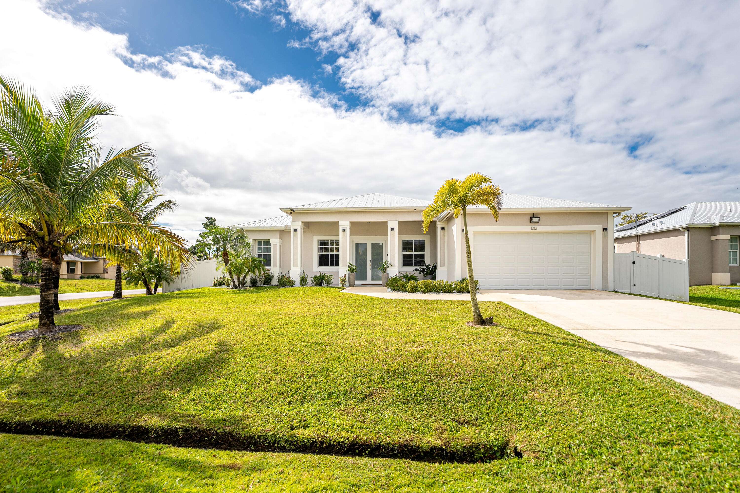 Port Saint Lucie, FL 34953,1212 SW Herald RD