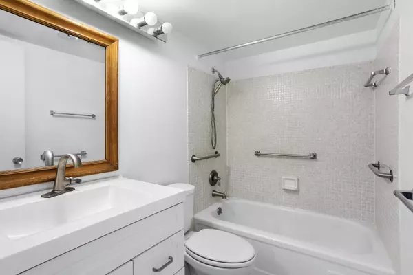 West Palm Beach, FL 33417,92 Hastings F