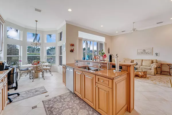 Lake Worth, FL 33467,7924 Brookside CT