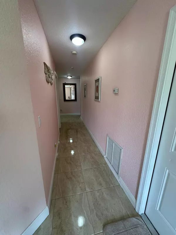 West Palm Beach, FL 33406,2825 Alabama ST