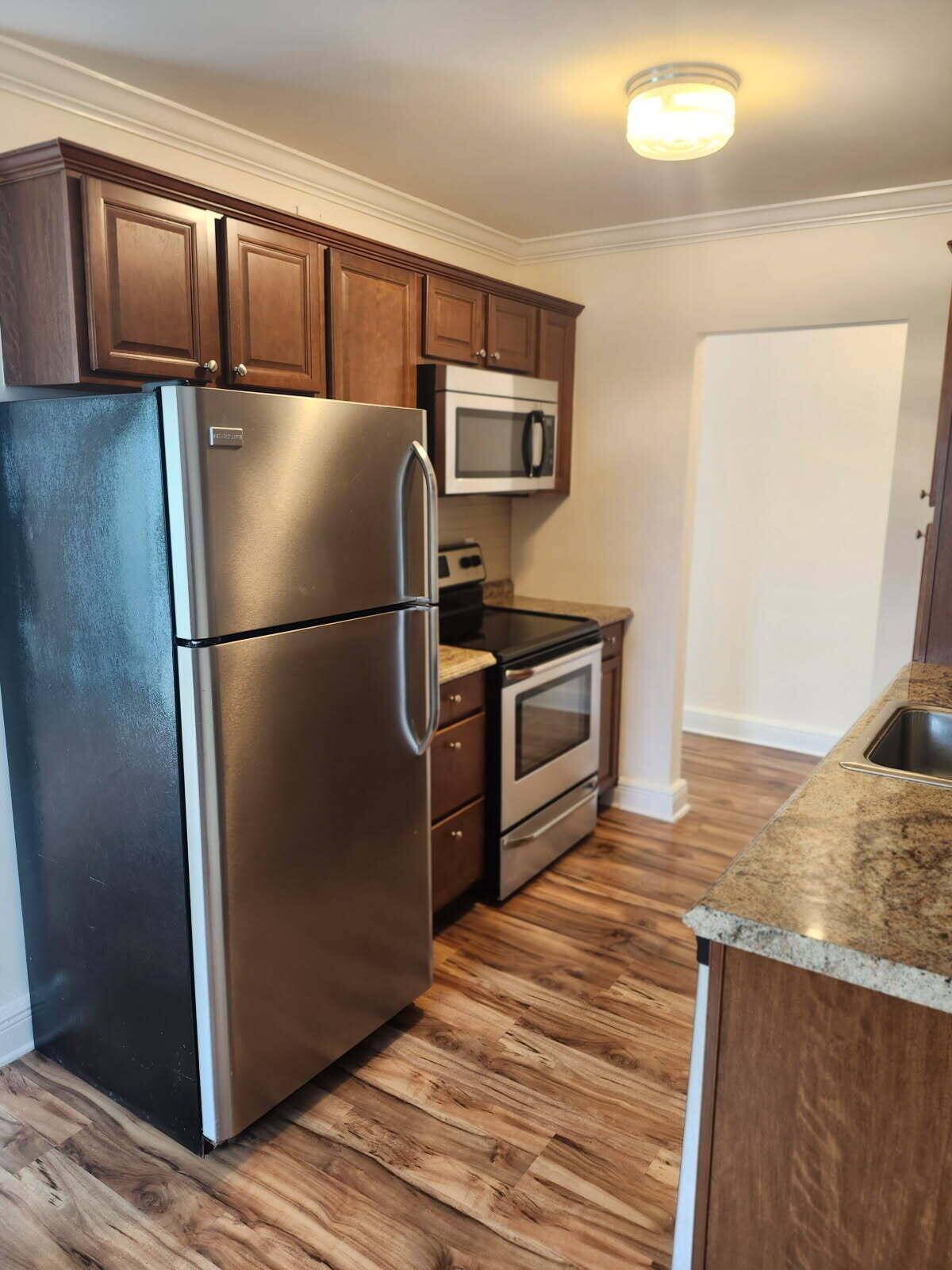 150 Pineview L8 RD L8, Jupiter, FL 33469