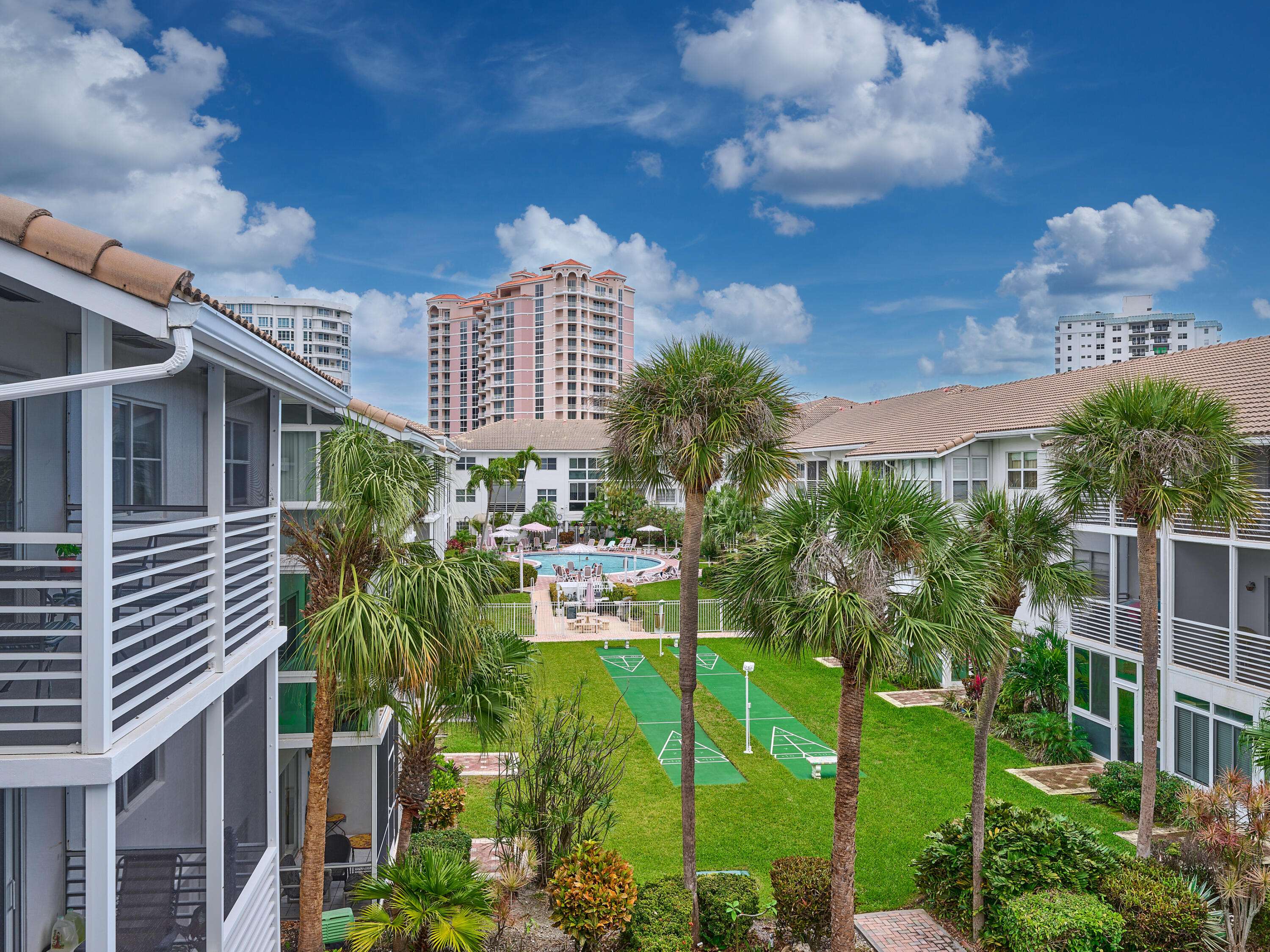 Lauderdale By The Sea, FL 33062,1461 S Ocean BLVD 316