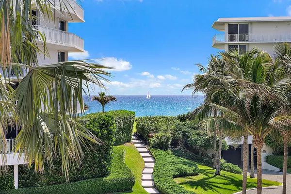 Palm Beach, FL 33480,2500 S Ocean BLVD 1 D 2