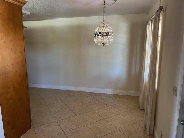Boca Raton, FL 33434,2048 Newcastle C 2048