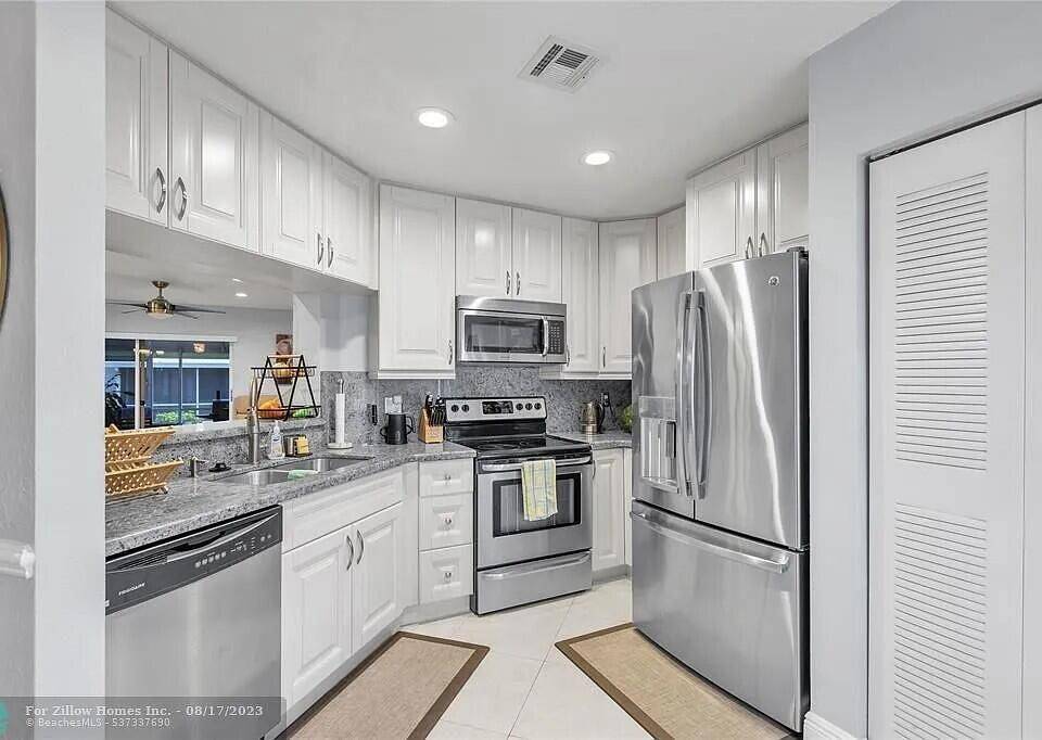 Deerfield Beach, FL 33442,1142 SW 44th WAY