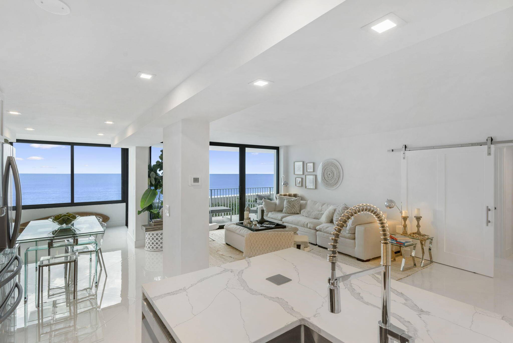 South Palm Beach, FL 33480,3590 S Ocean BLVD 202