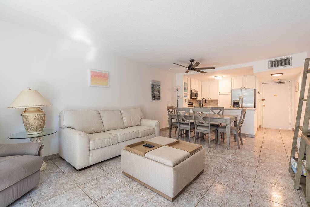 South Palm Beach, FL 33480,3540 S Ocean BLVD 111