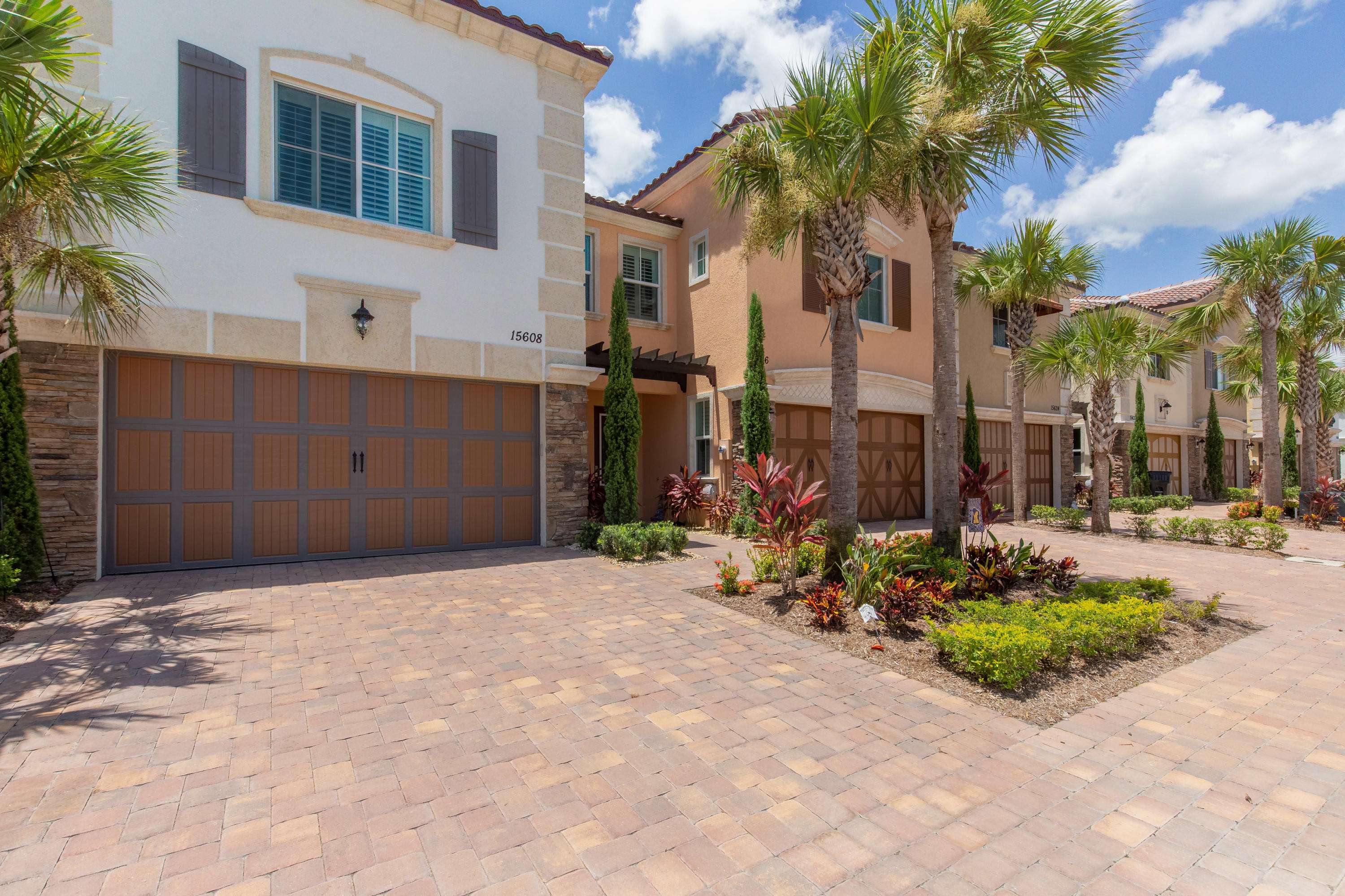 15608 Italian Cypress WAY, Wellington, FL 33414