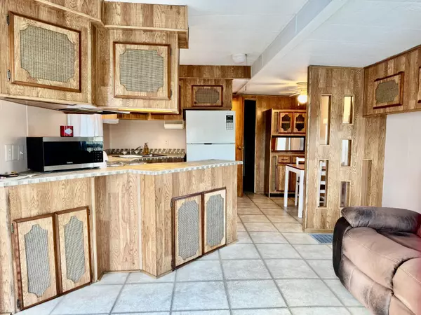 Okeechobee, FL 34974,7950 W Hwy 78 Lot 85