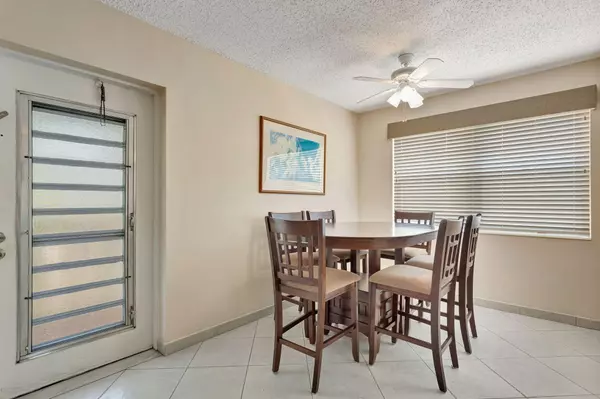 Deerfield Beach, FL 33441,477 Durham P