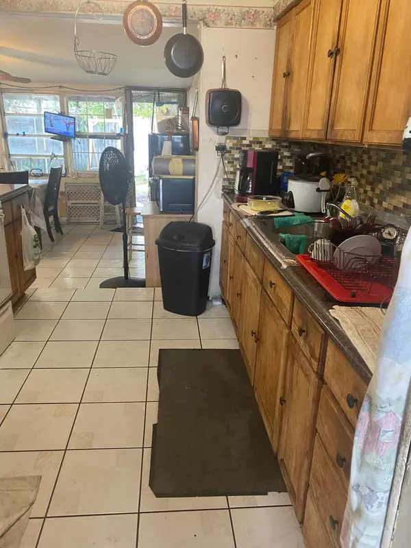 Hialeah, FL 33012,1201 W 60th TER