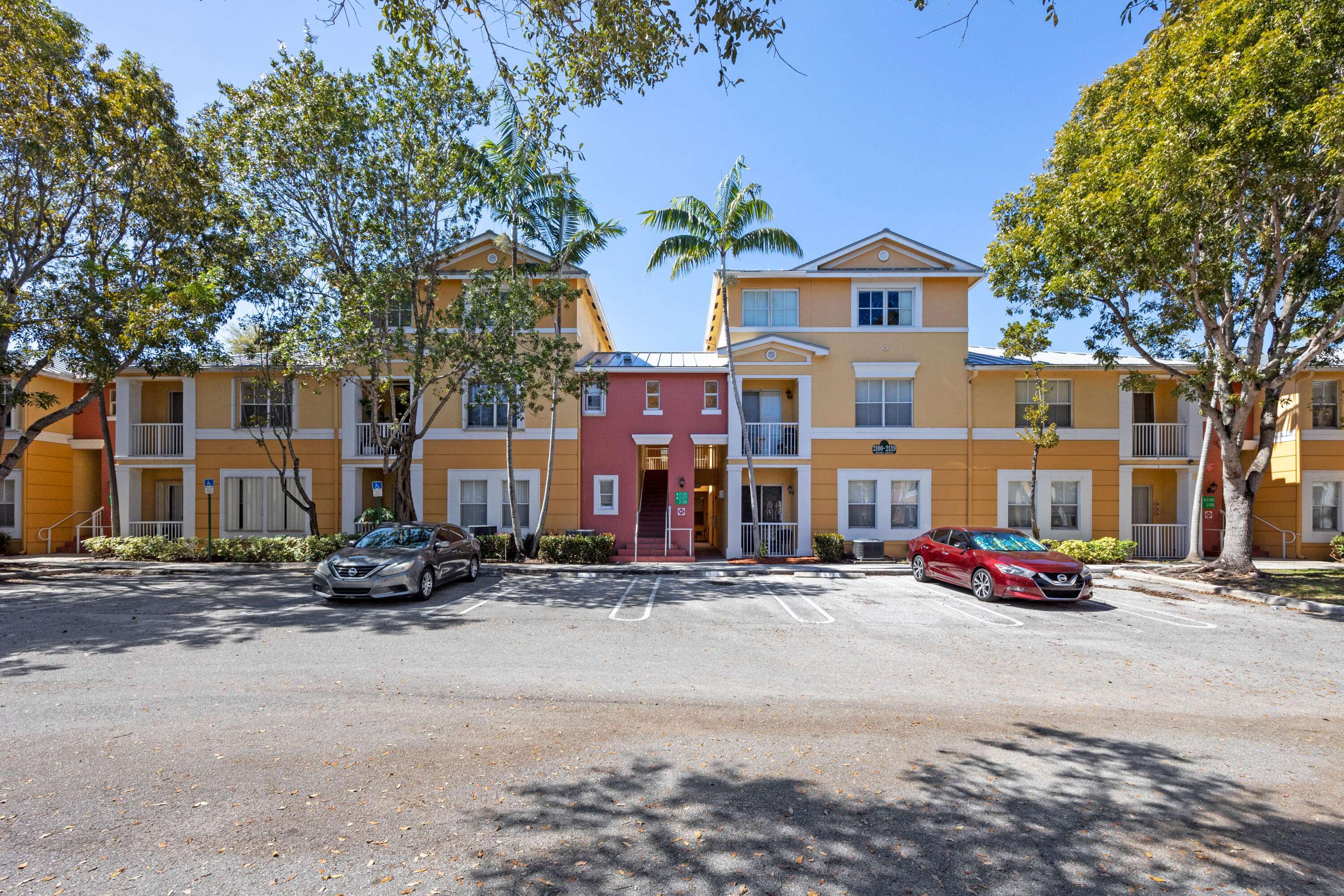 2122 Shoma DR 141, Royal Palm Beach, FL 33414