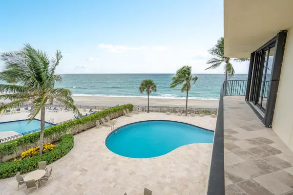 Tequesta, FL 33469,100 Beach RD 301