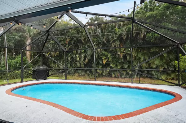 Stuart, FL 34997,542 SW Timber TRL