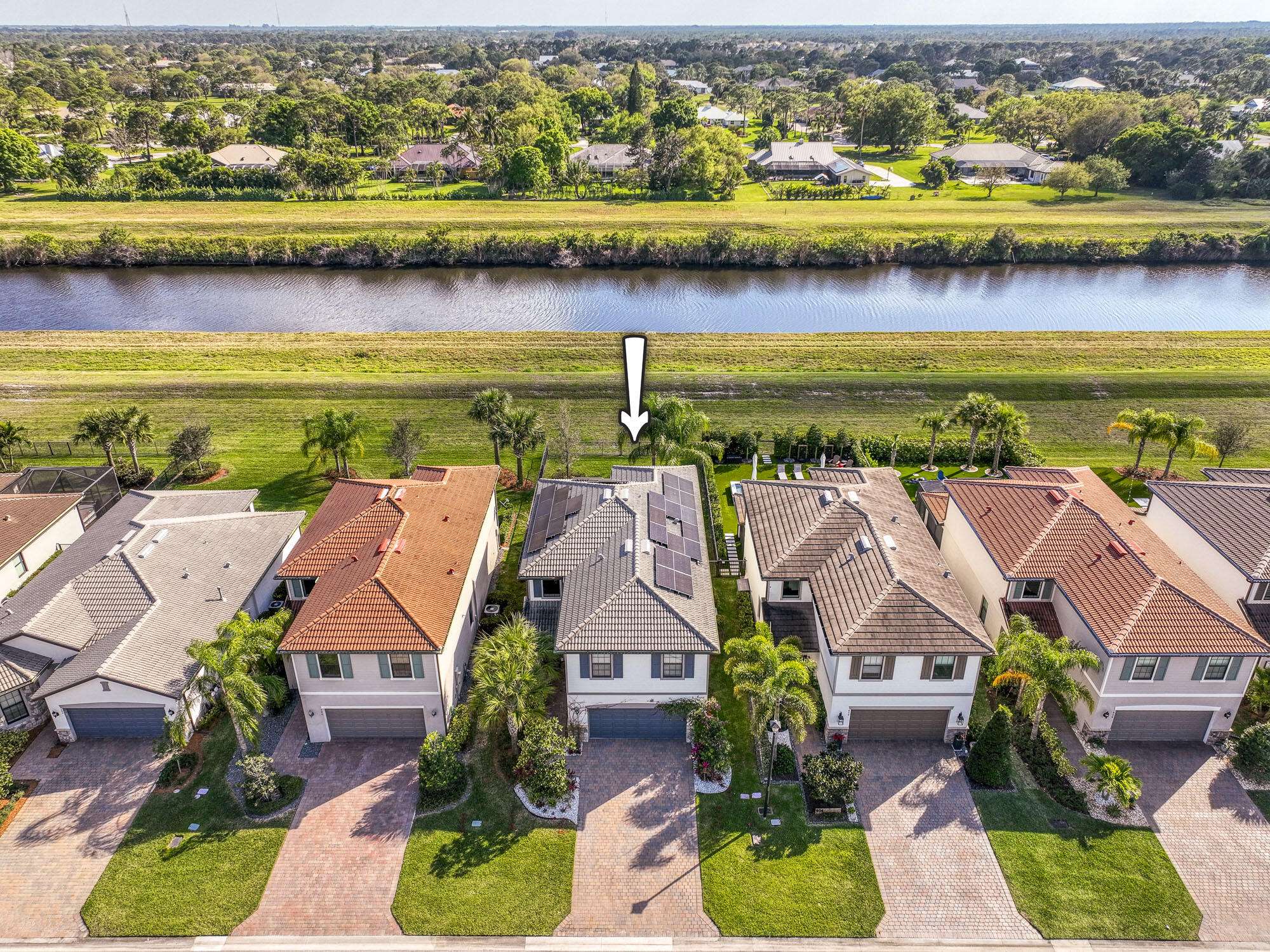 800 SE Villandry WAY, Port Saint Lucie, FL 34984