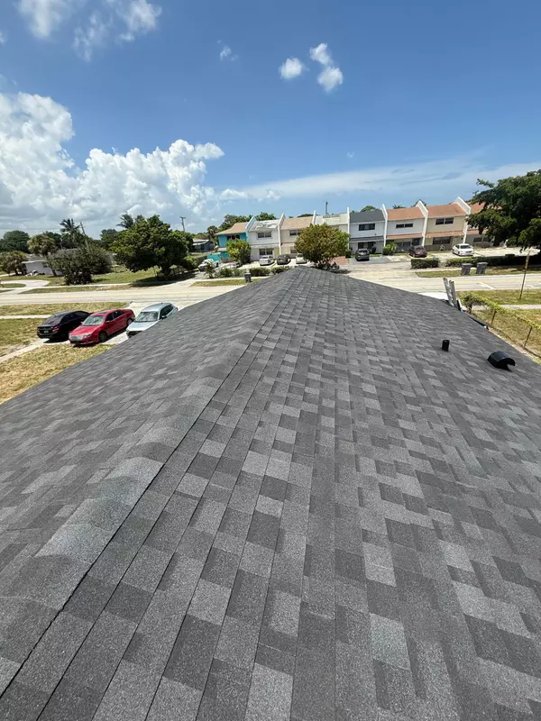 Riviera Beach, FL 33403,451 Silver Beach RD 1